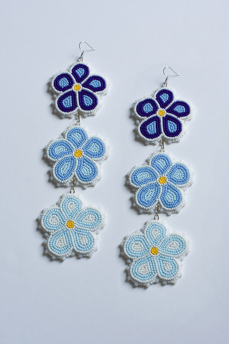 flowerearrings 1 768x1152